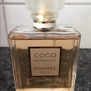COCO Chanel Paris